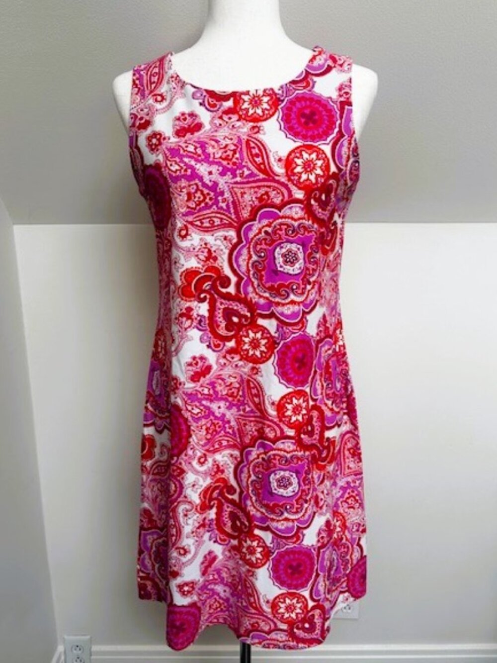 Jude Connally "Beth" Pink Orange White Pattern Sheath Dress Medium